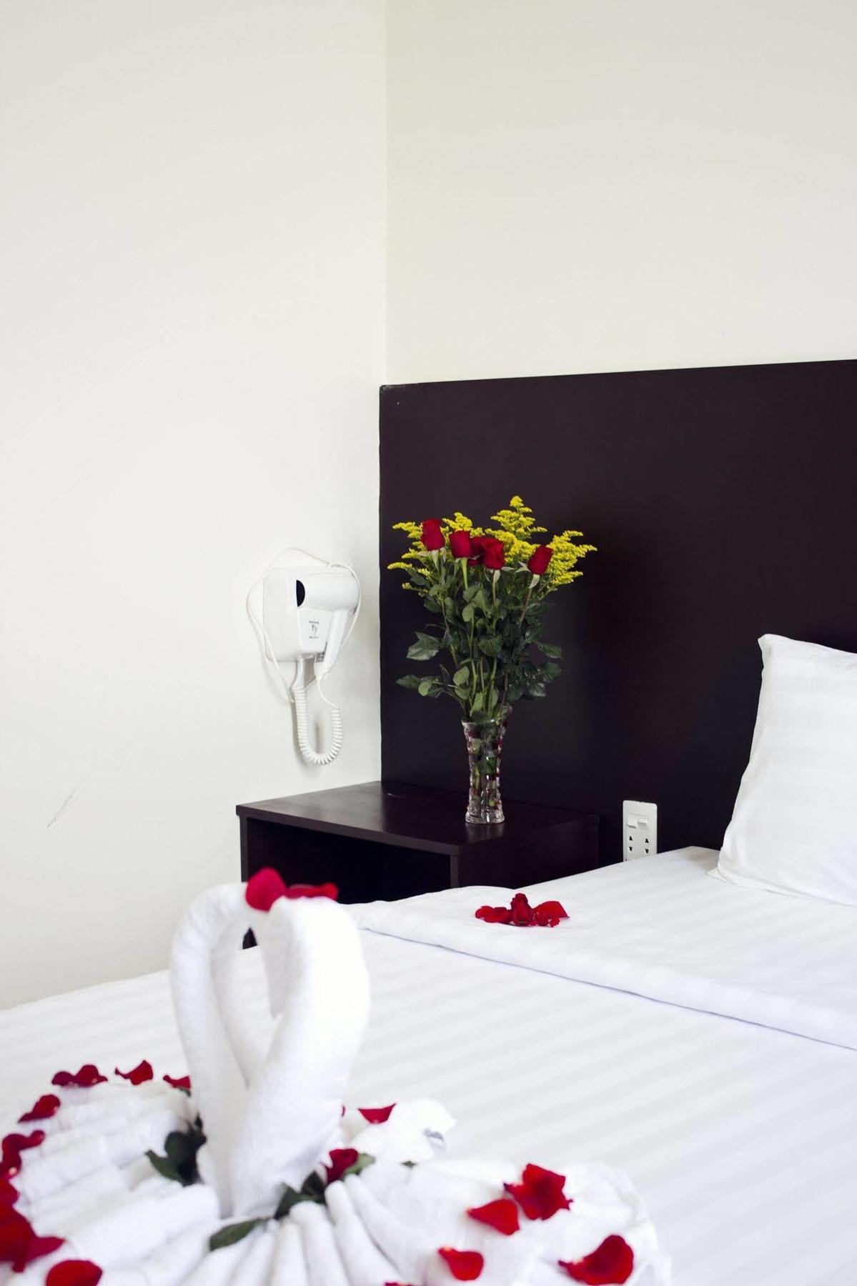 Thy Phuong Da Nang Hotel Exterior foto